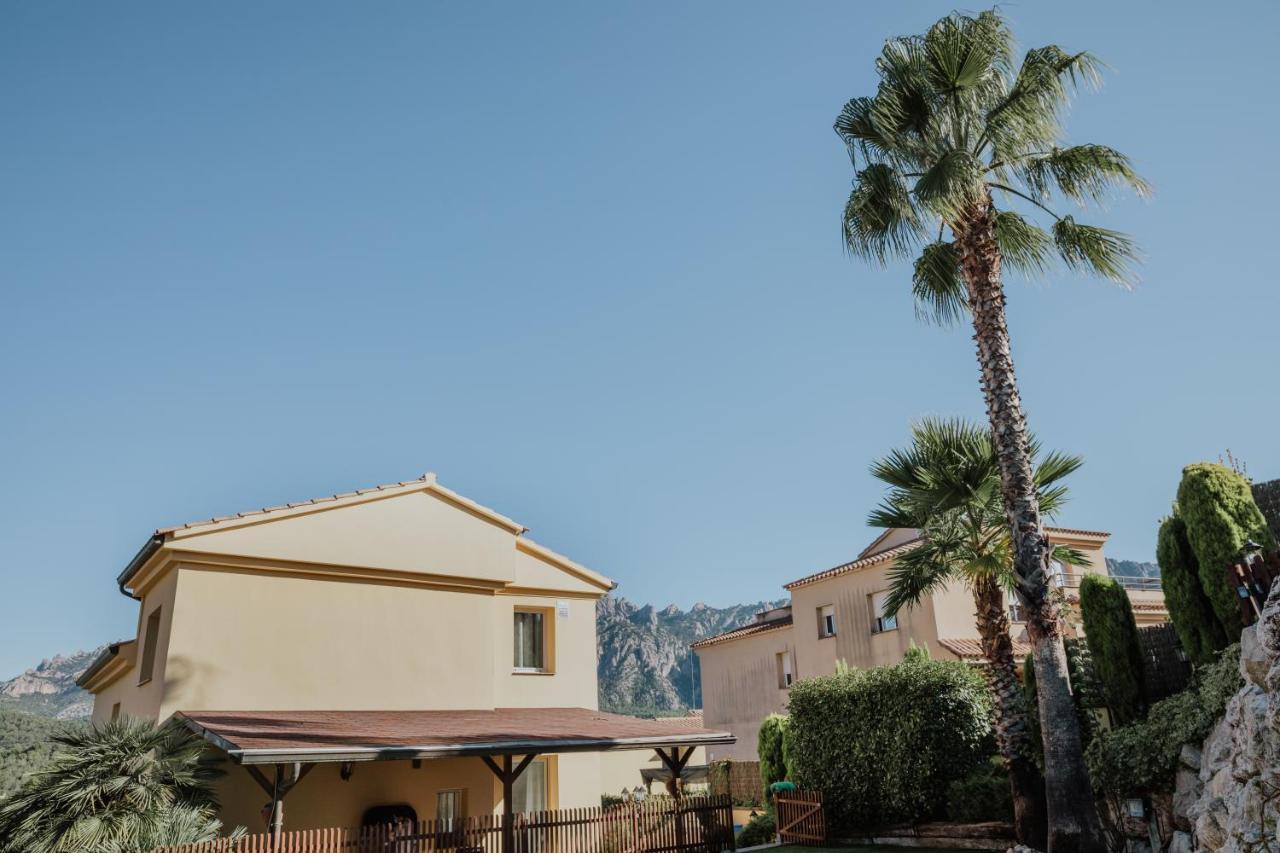 Collbato Resort. Esterno foto